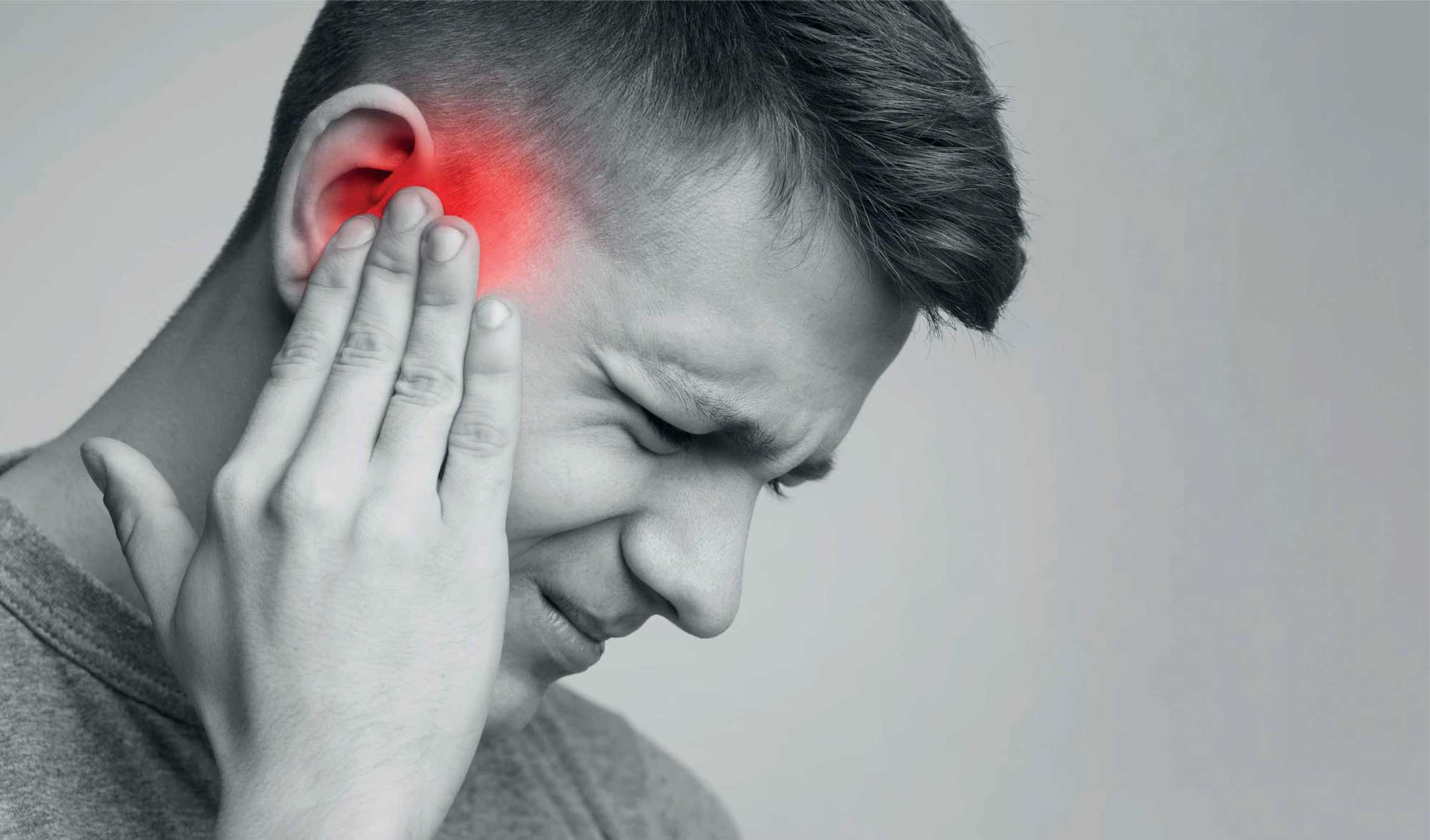 Mi fischia l’orecchio: rimedi omeopatici per gli acufeni
